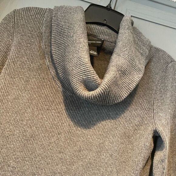 INC International Concepts Sweater  - Picture 3 of 6